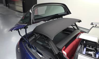 911 (992)
