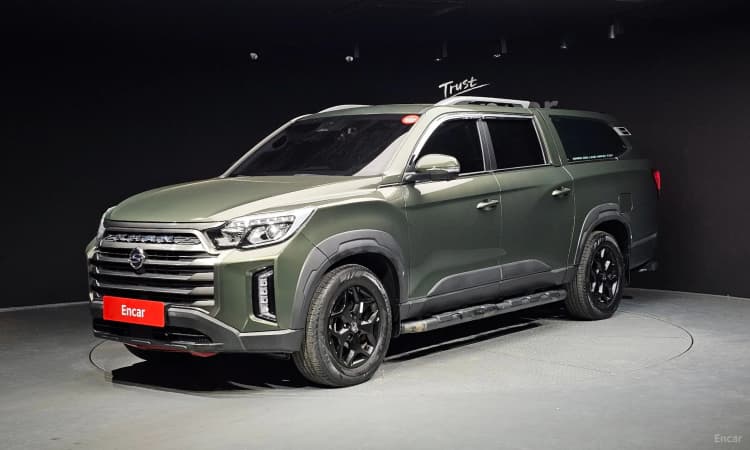Rexton Sports Khan