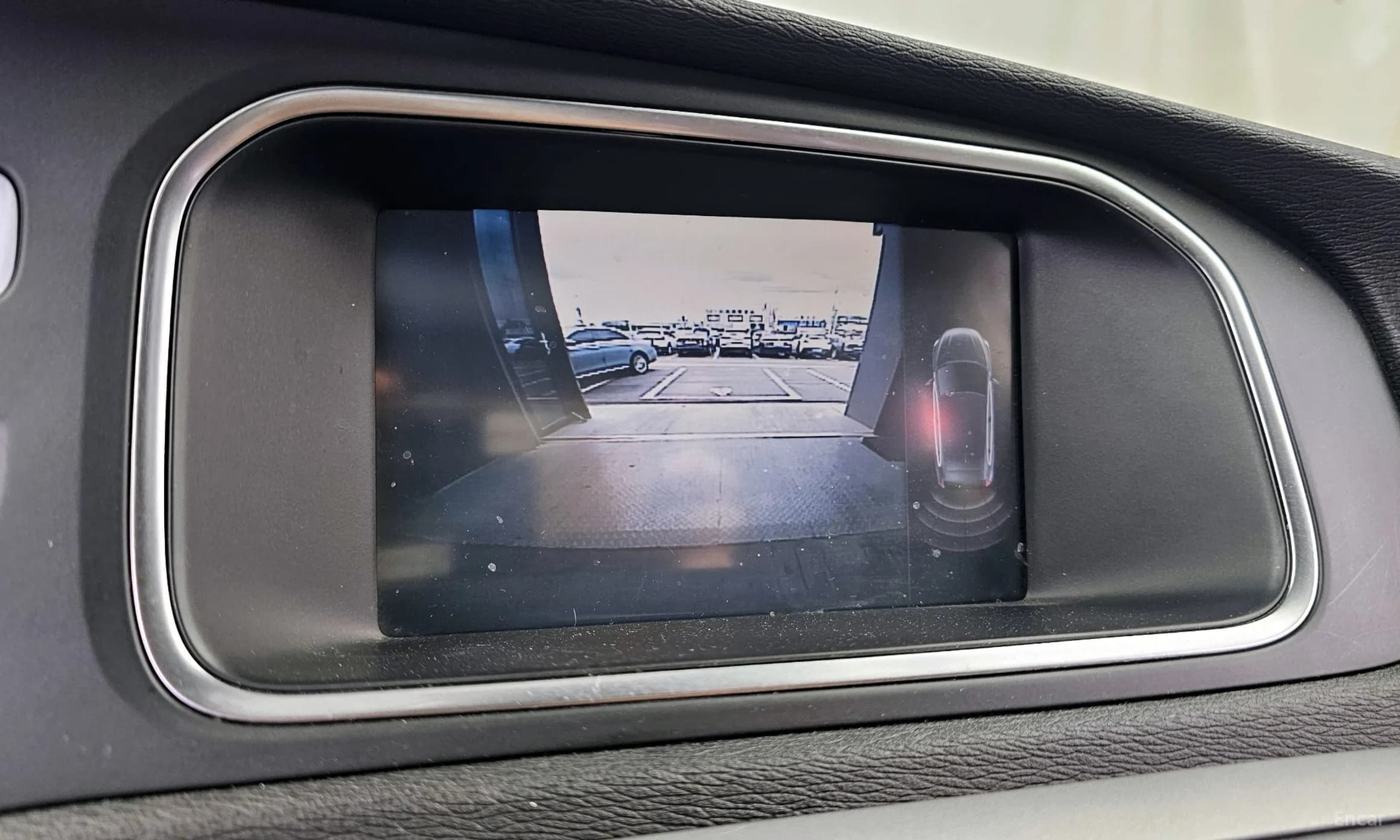 V40