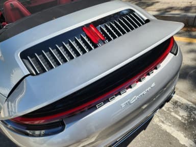 911 (992)