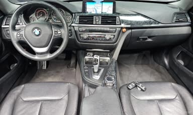 Series 4 (F32)