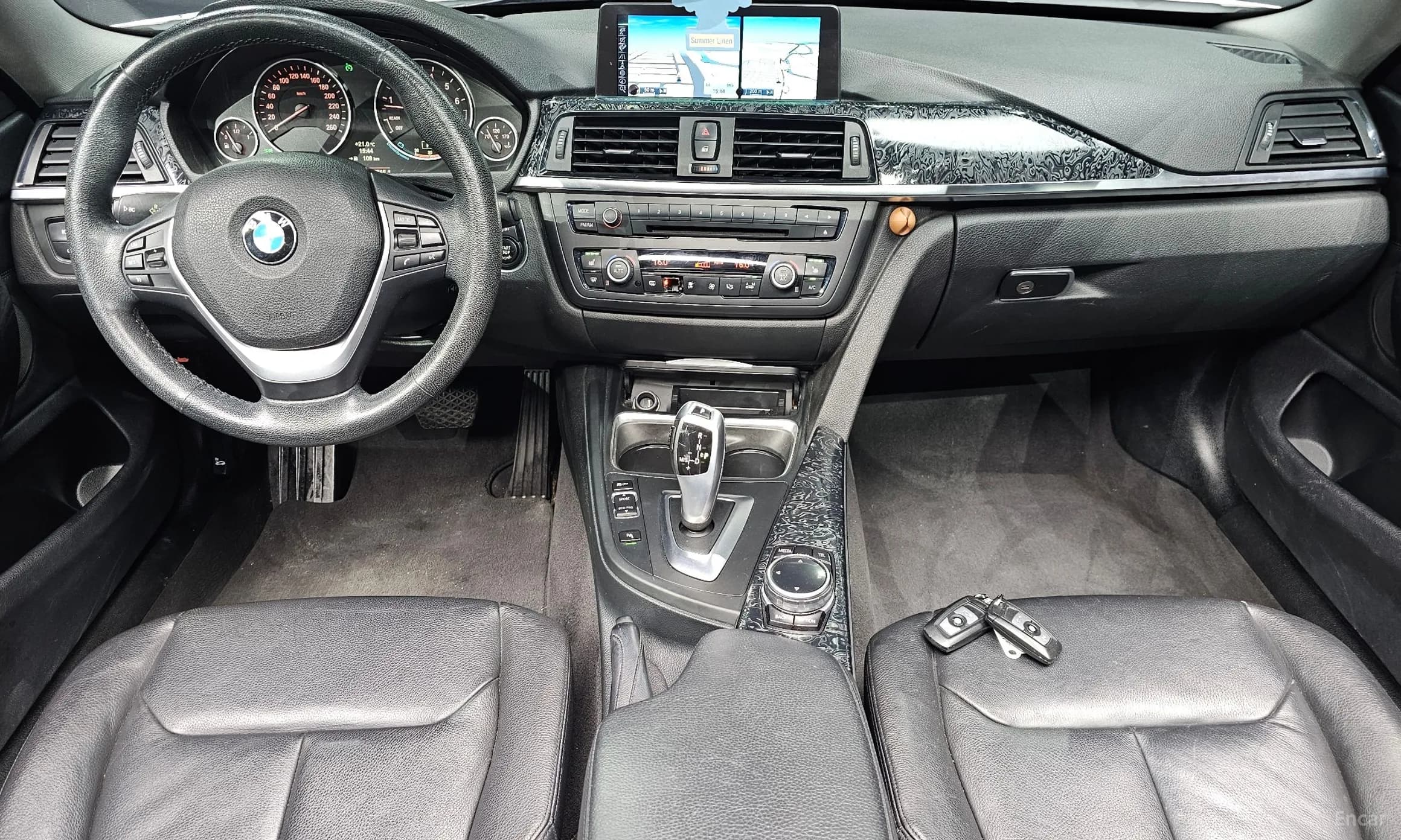 Series 4 (F32)