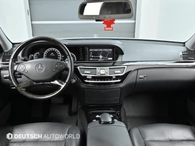 S-Class W221