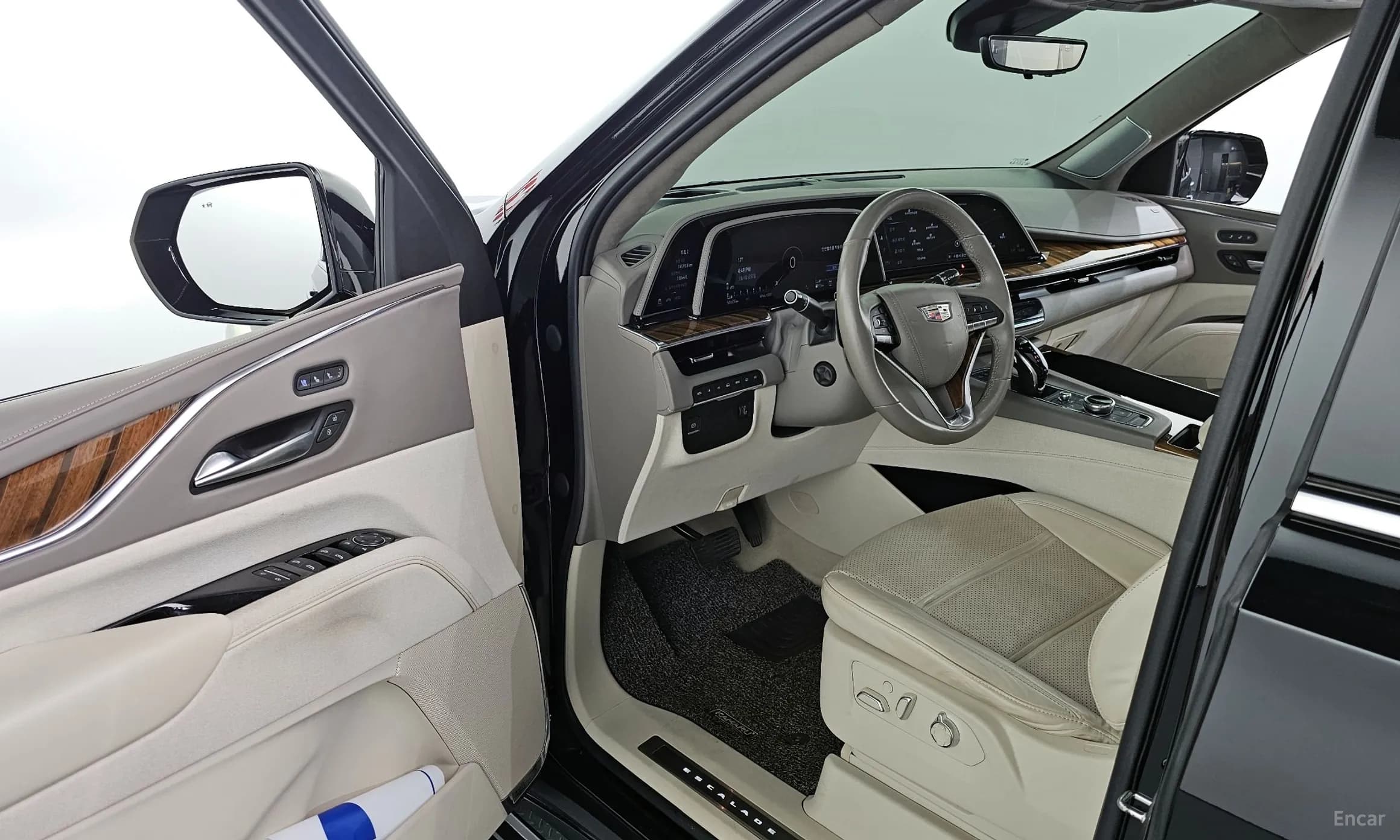 Escalade 5th Generation