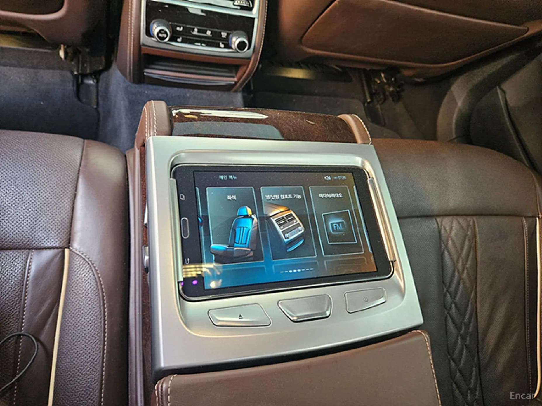 7 Series (G11)