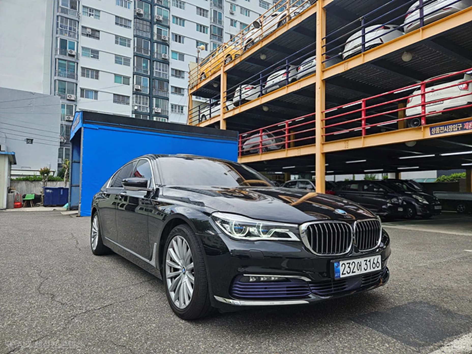 7 Series (G11)