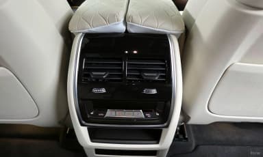X6 (G06)
