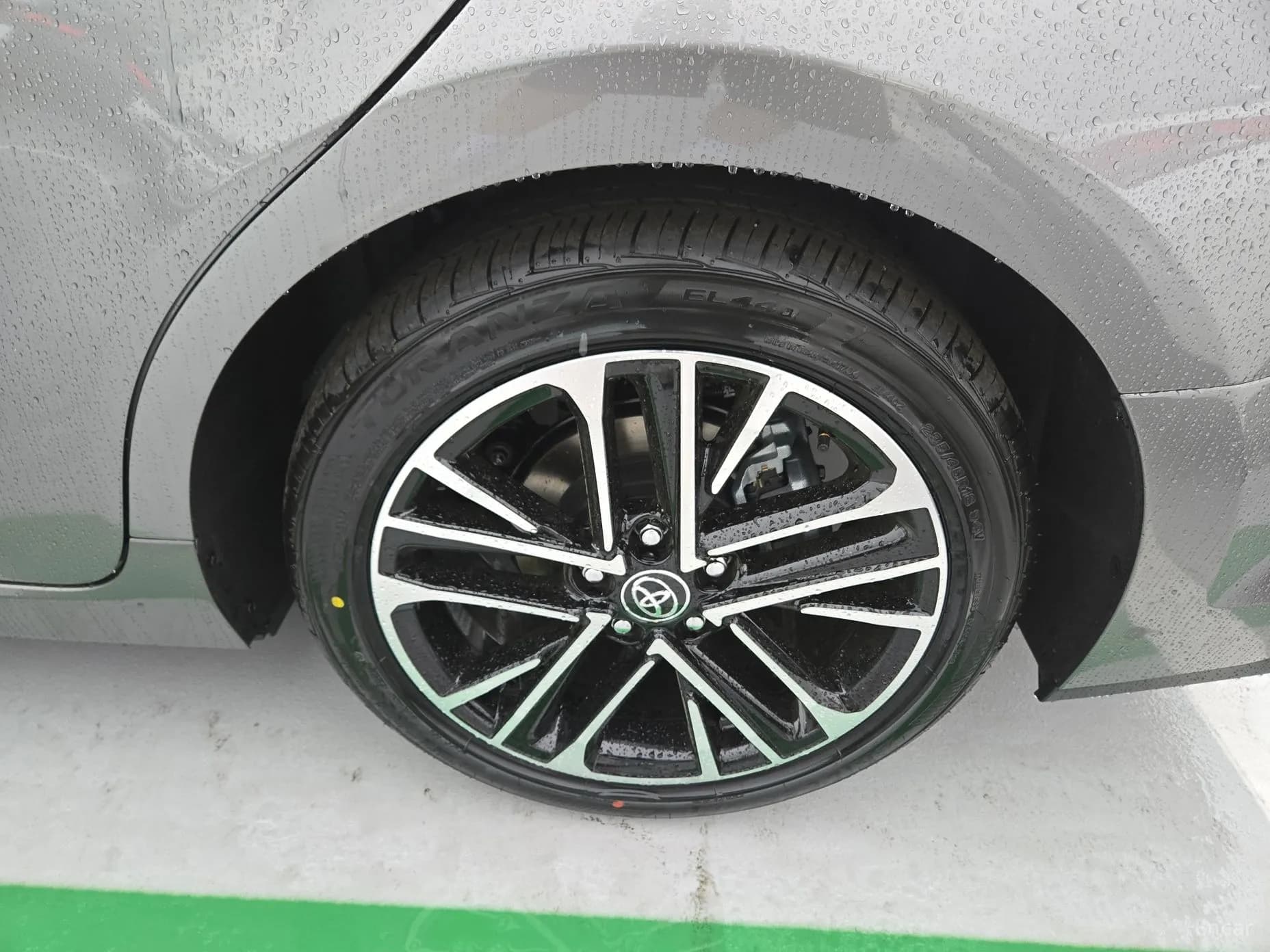 Camry (XV80)