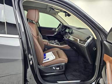 X5 (G05)