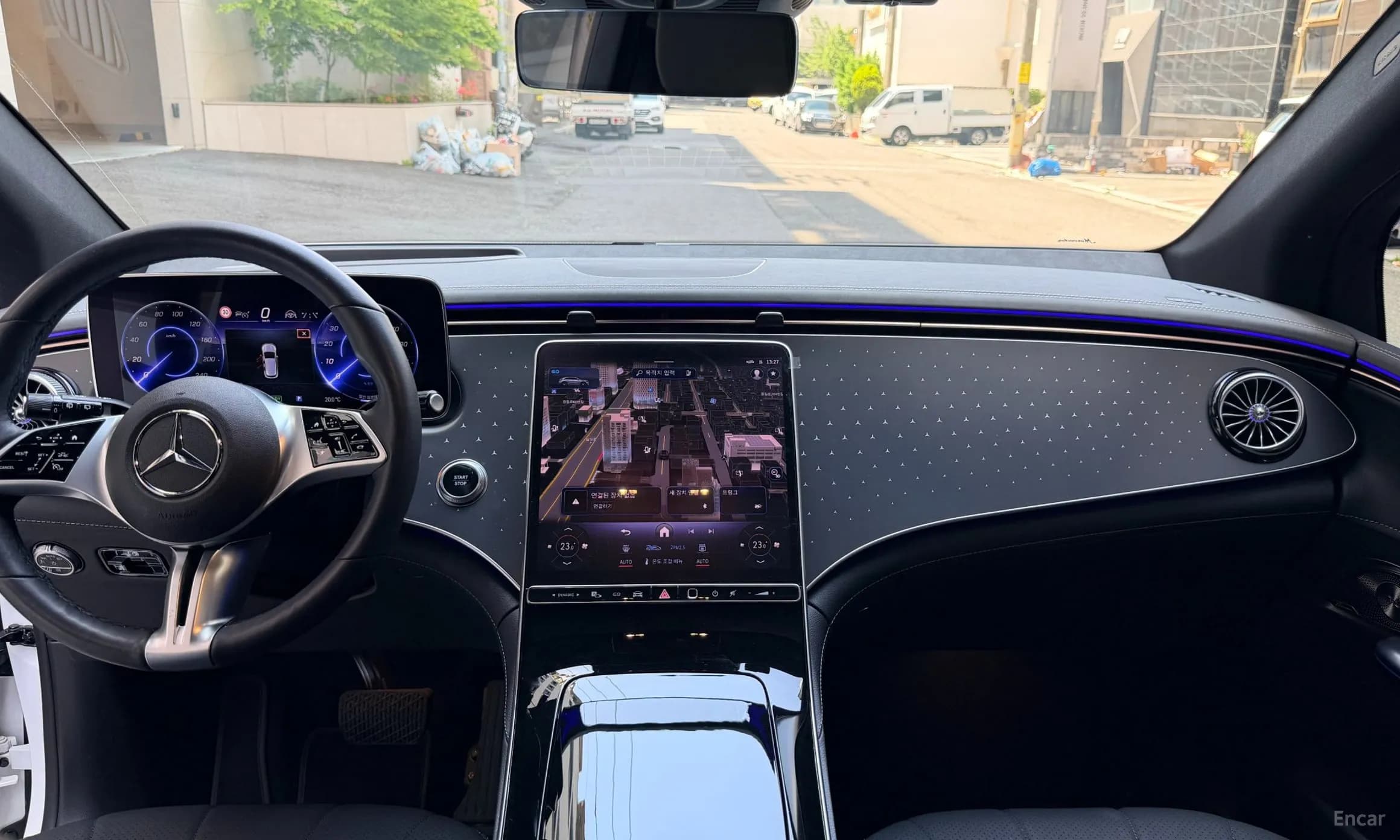 EQE SUV X294
