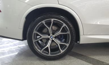 X5 (G05)