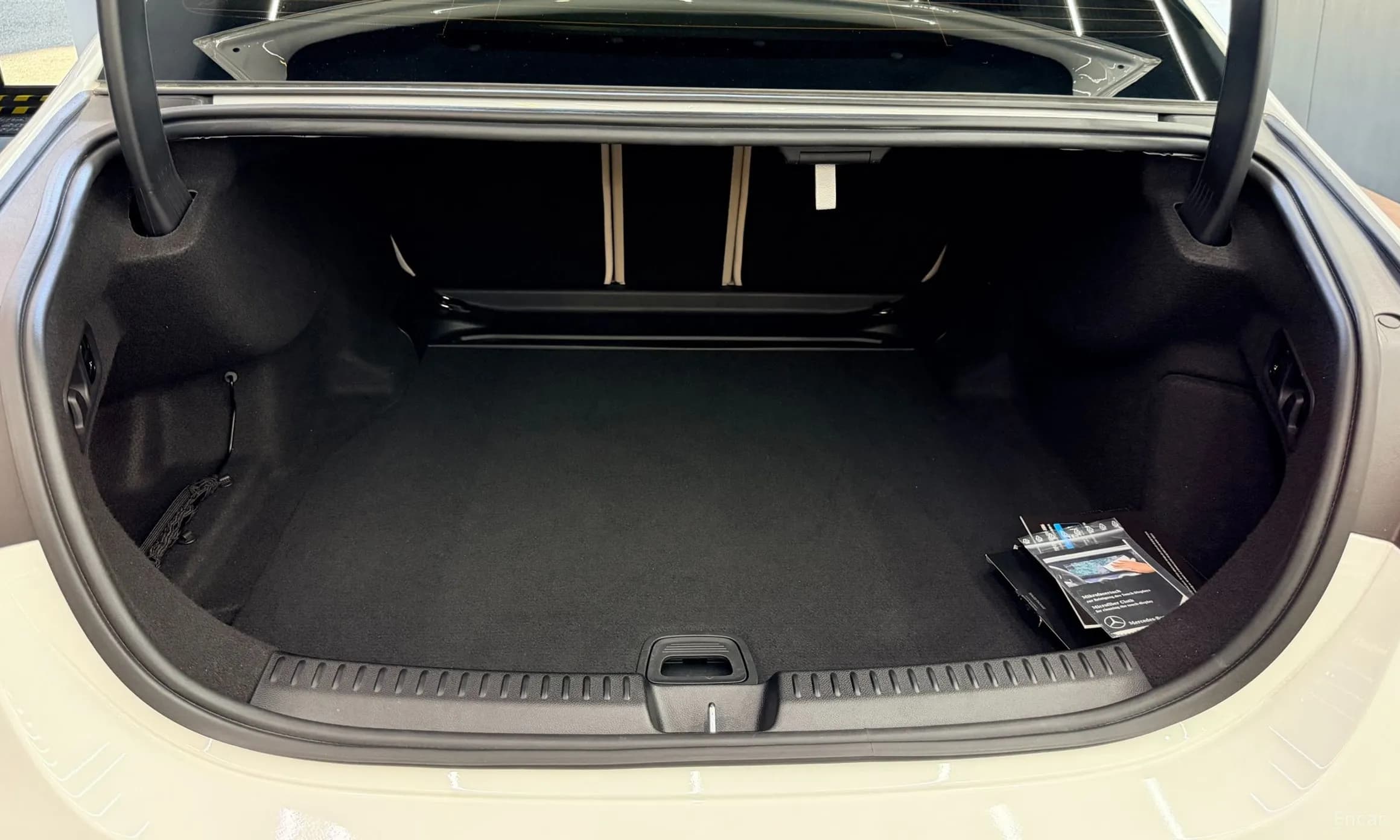 E-Class W214