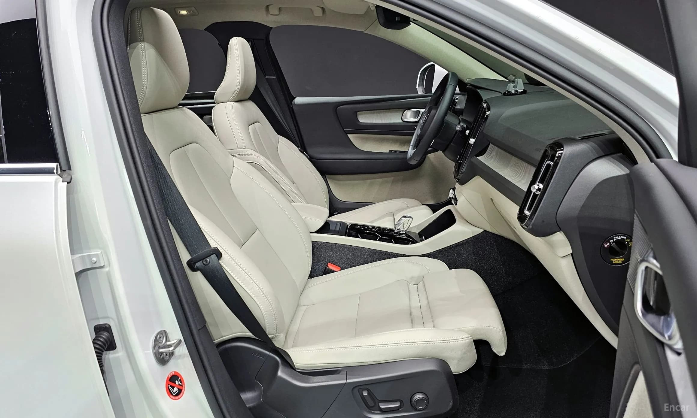 XC40