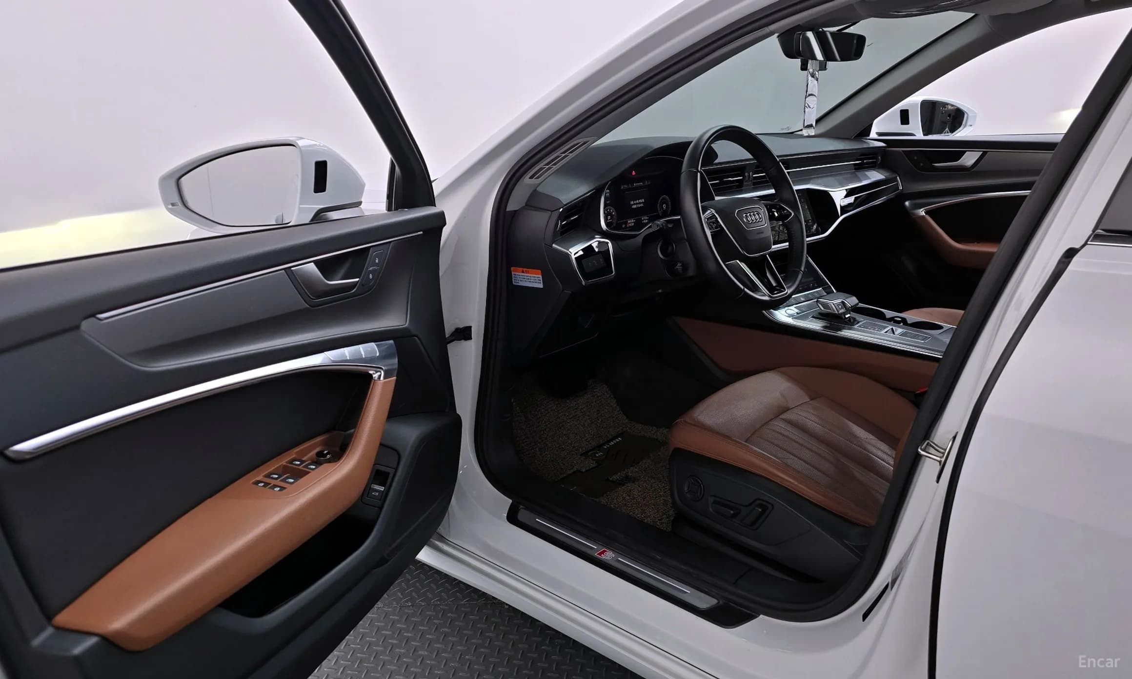 A6 (C8)