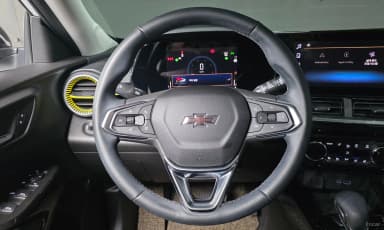 Trax Crossover