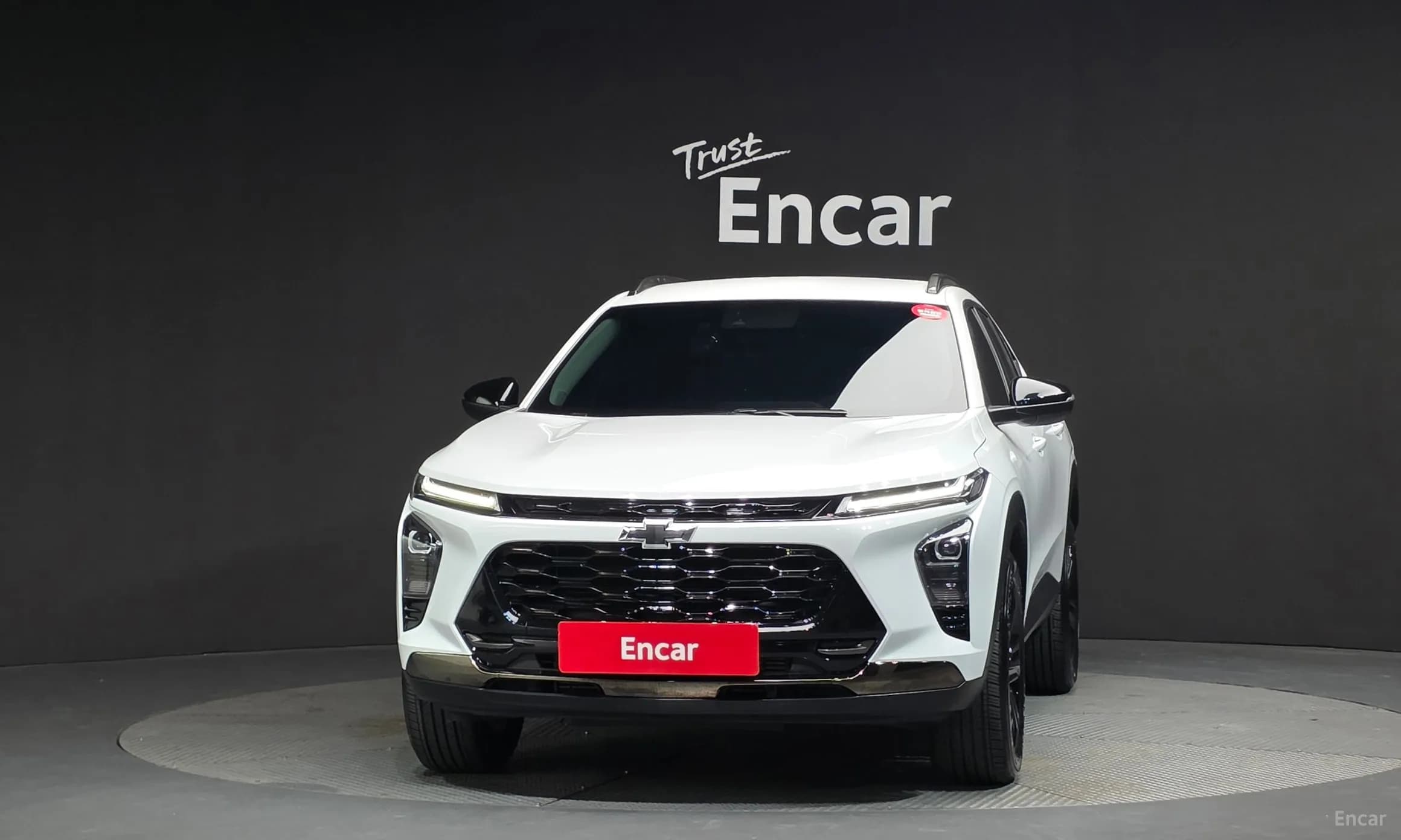 Trax Crossover