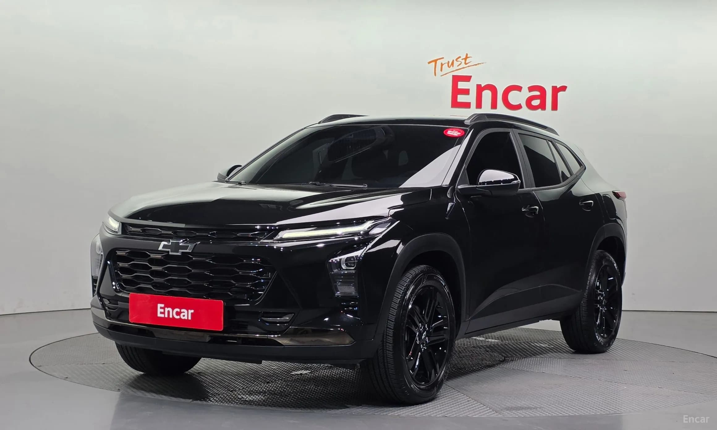 Trax Crossover