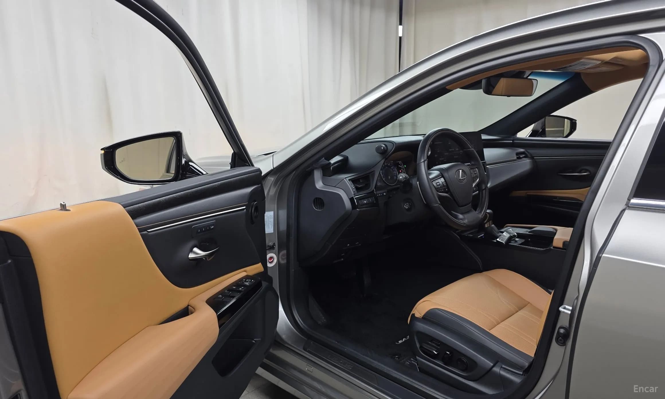 ES300h 7th Generation