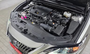 ES300h 7th Generation