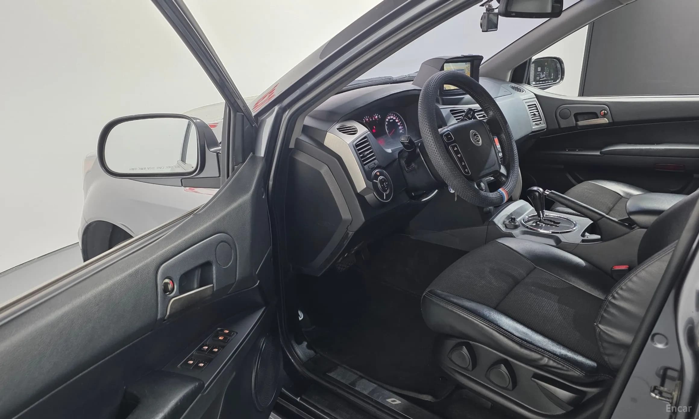 Korando Sports