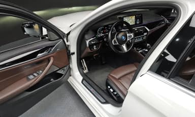 5 Series (G30)