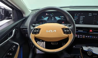EV6
