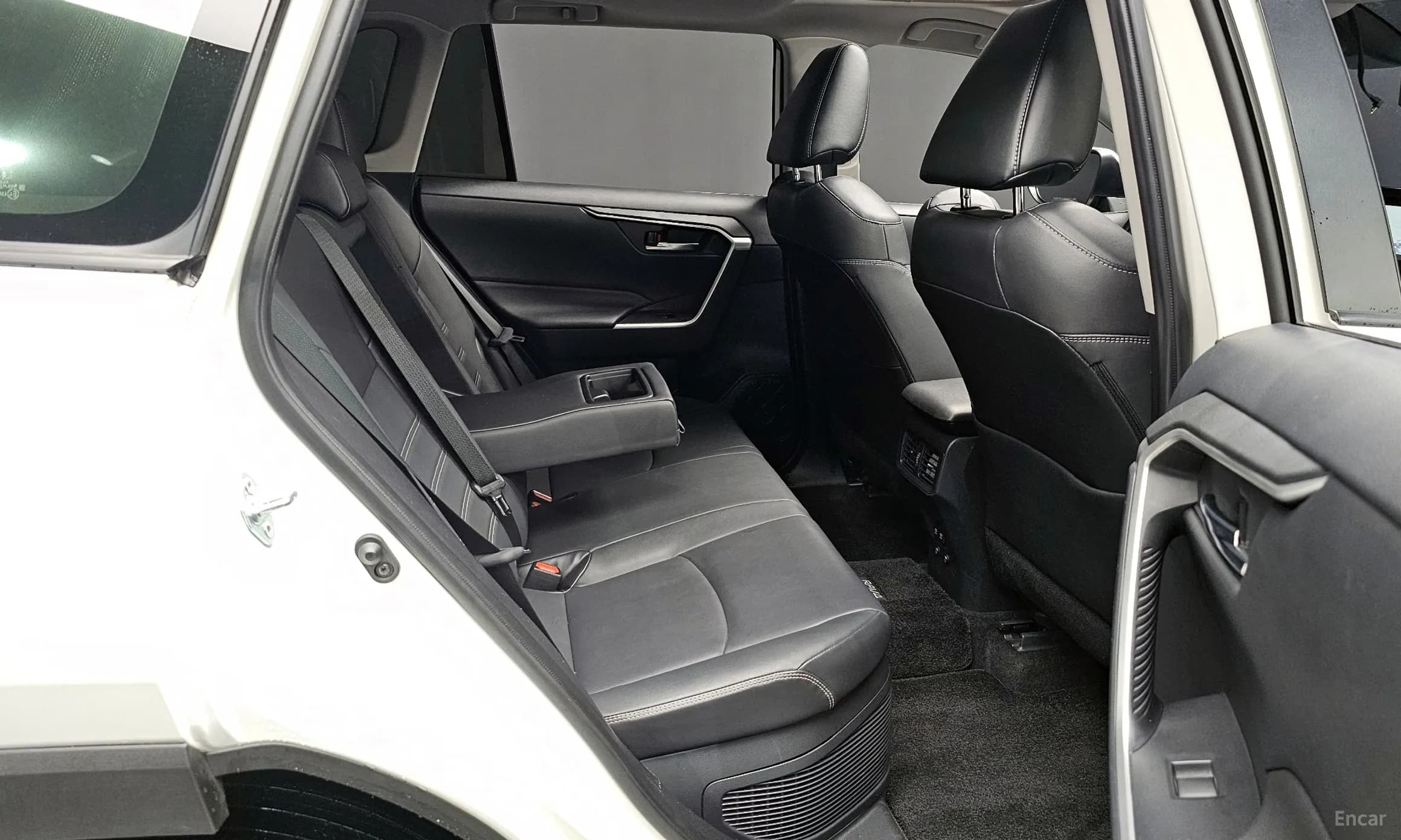 RAV4 5th Generation