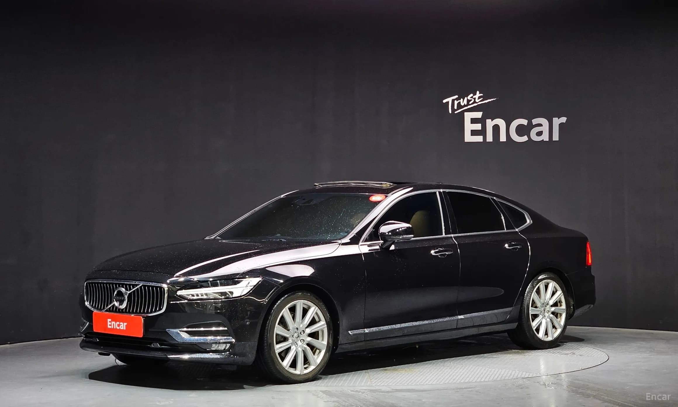 S90