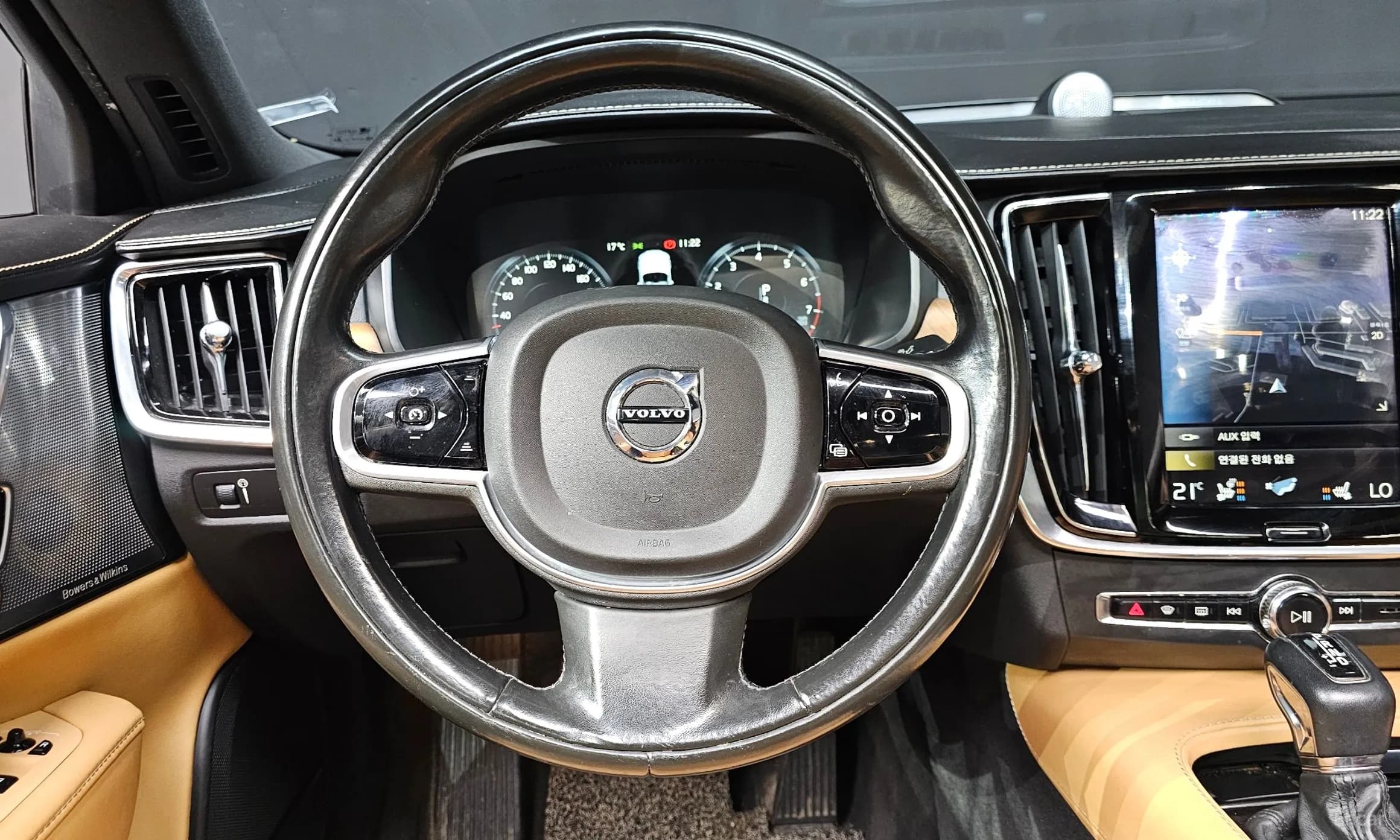 S90