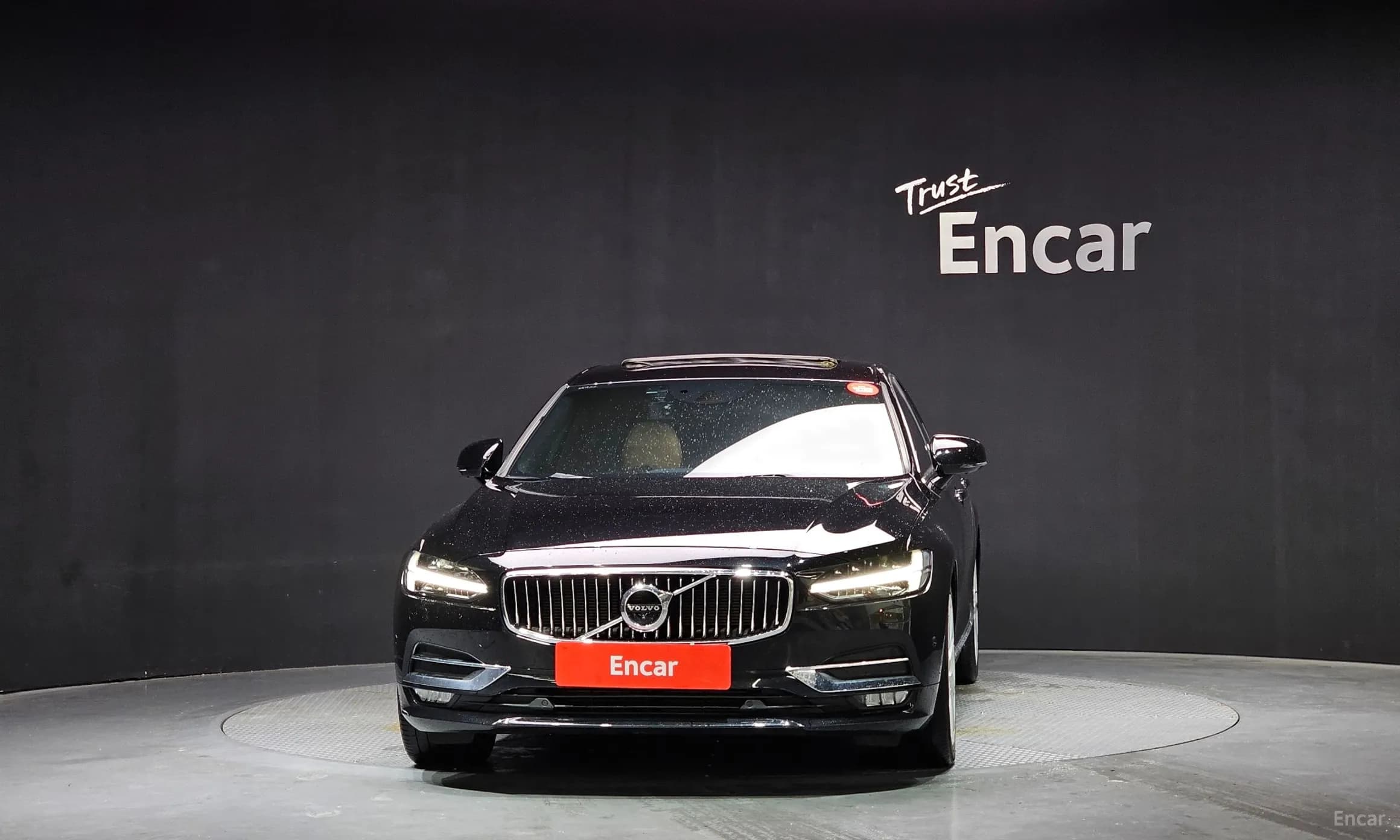 S90