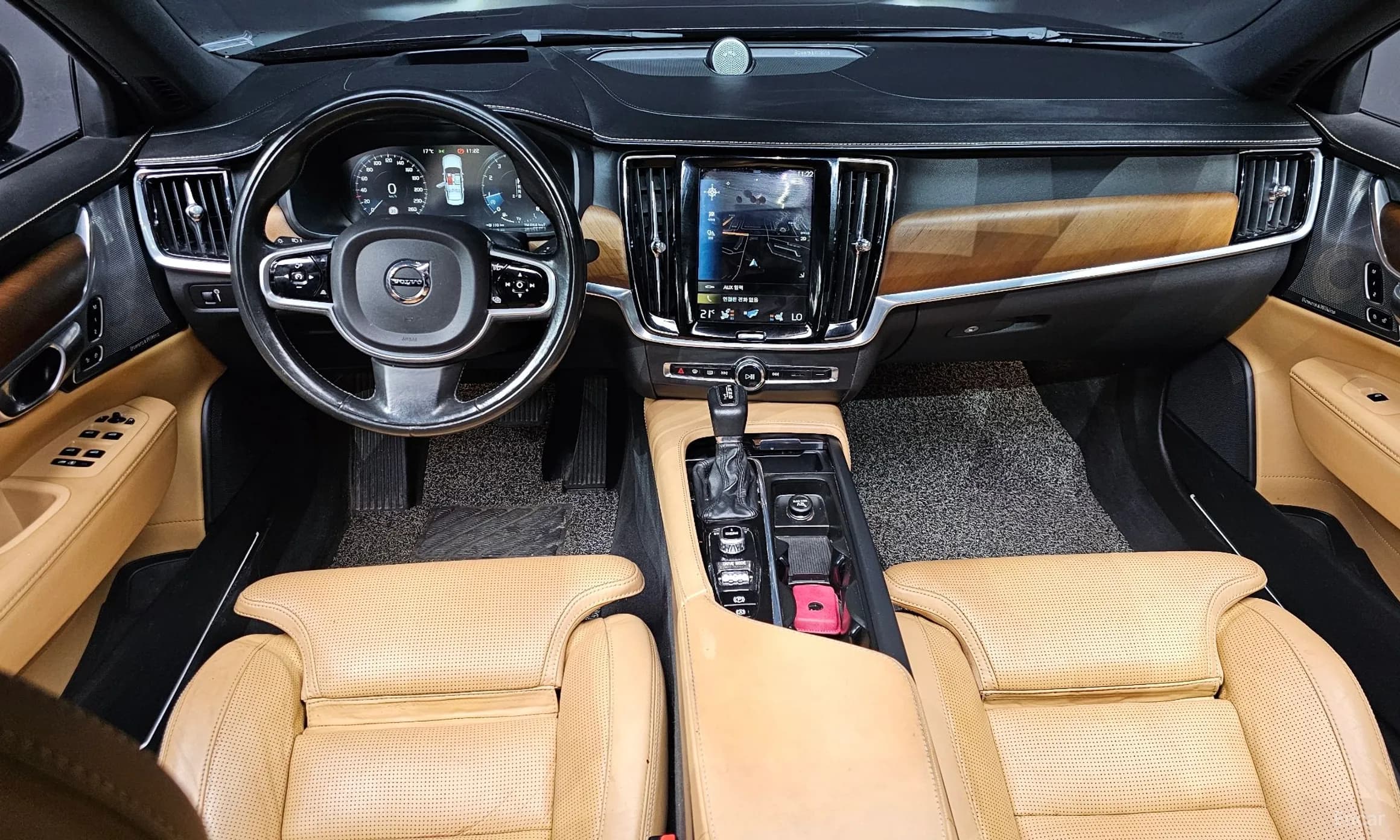 S90