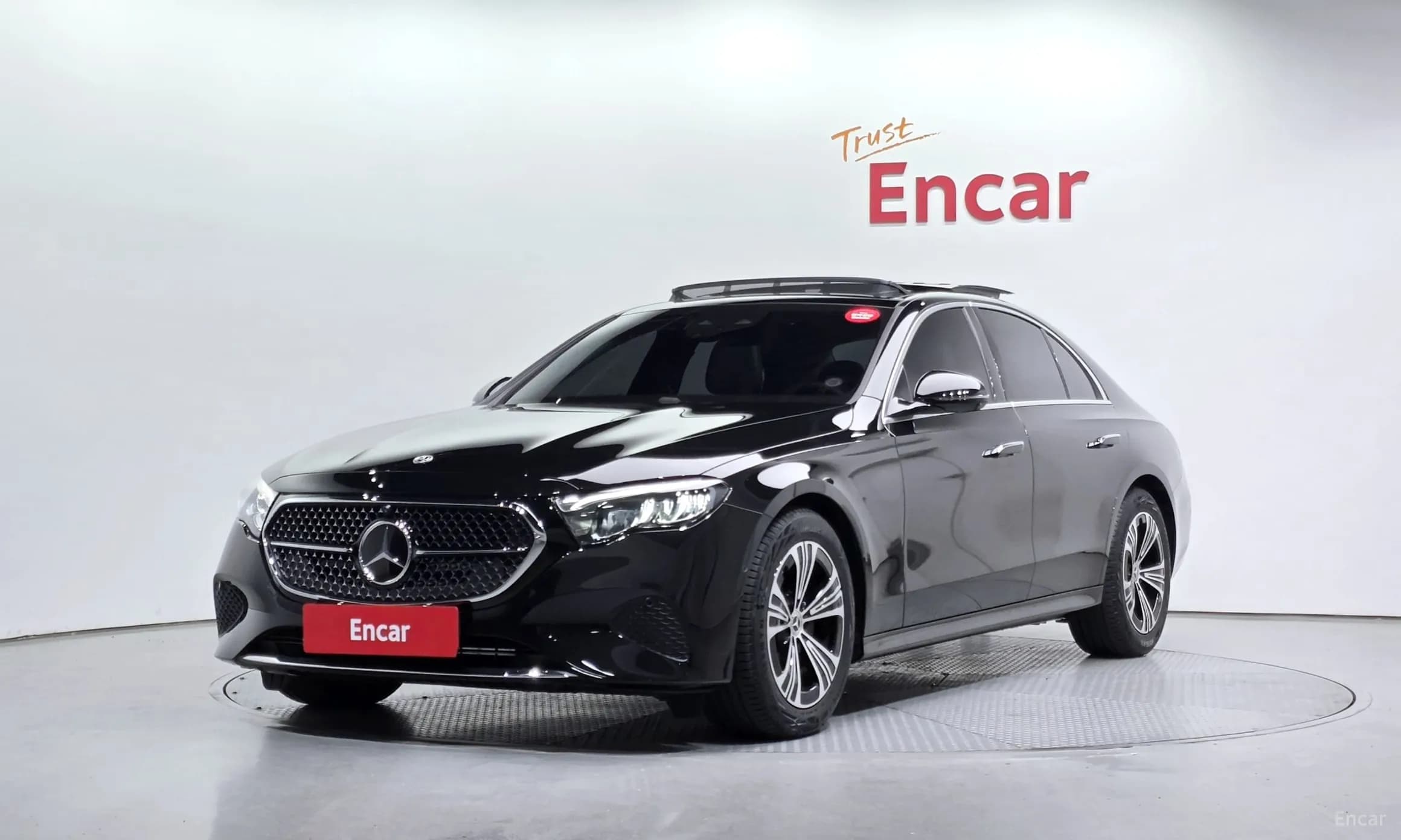 E-Class W214