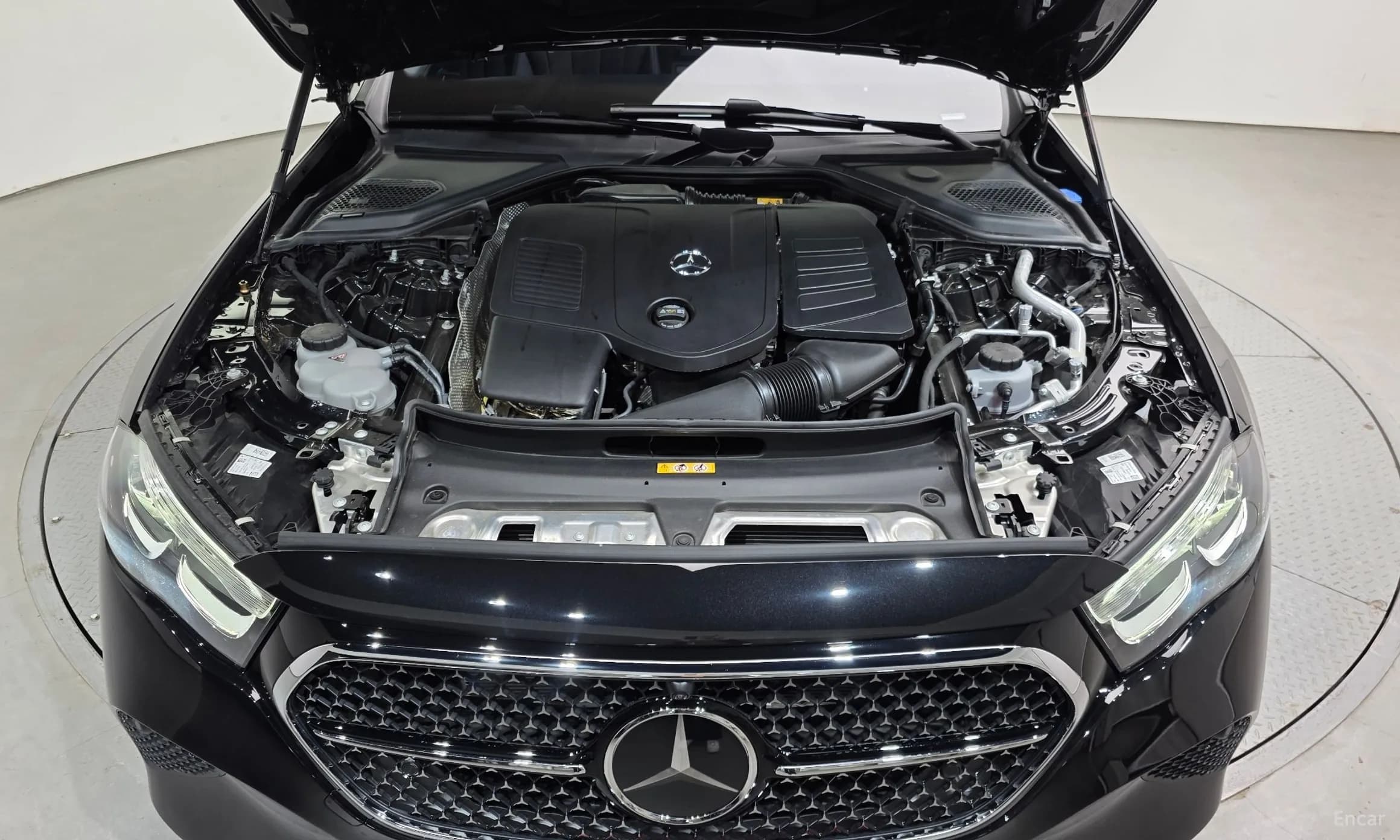E-Class W214