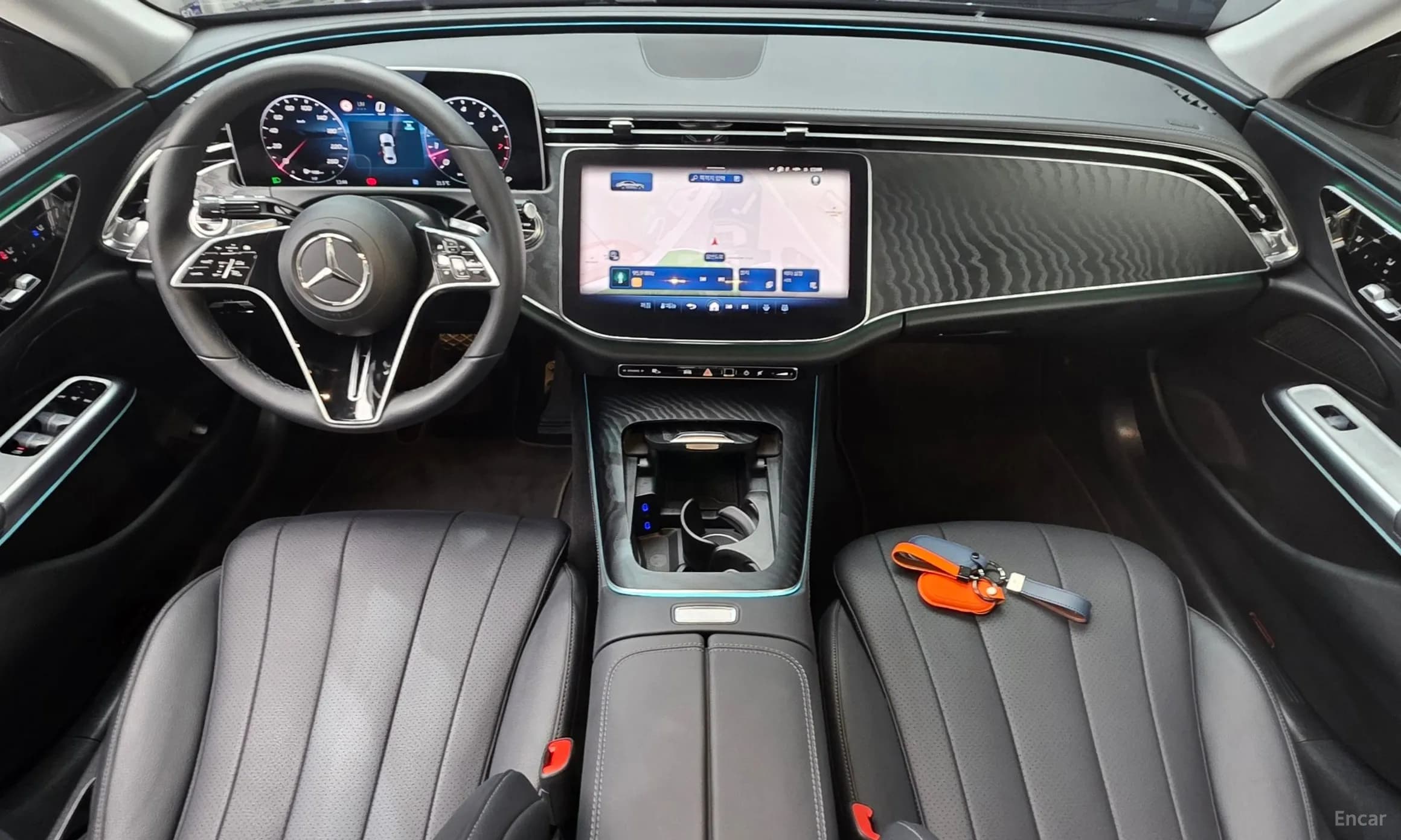 E-Class W214
