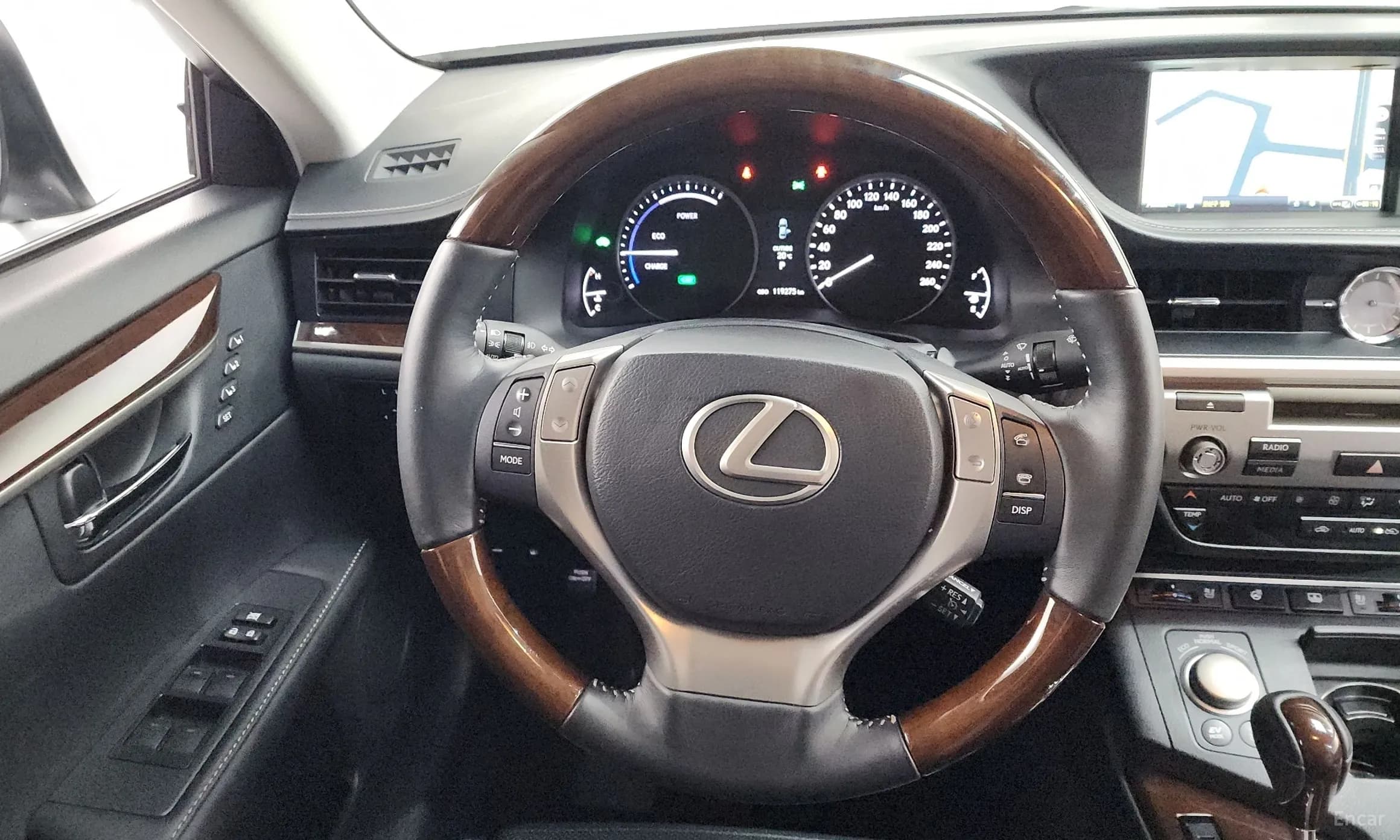 New ES300h