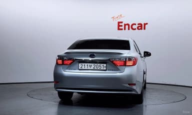 New ES300h