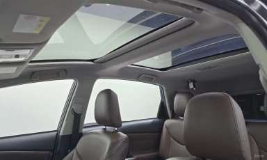 Prius V