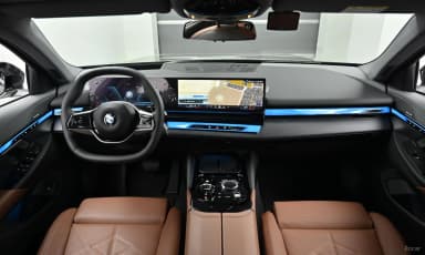 5 Series (G60)