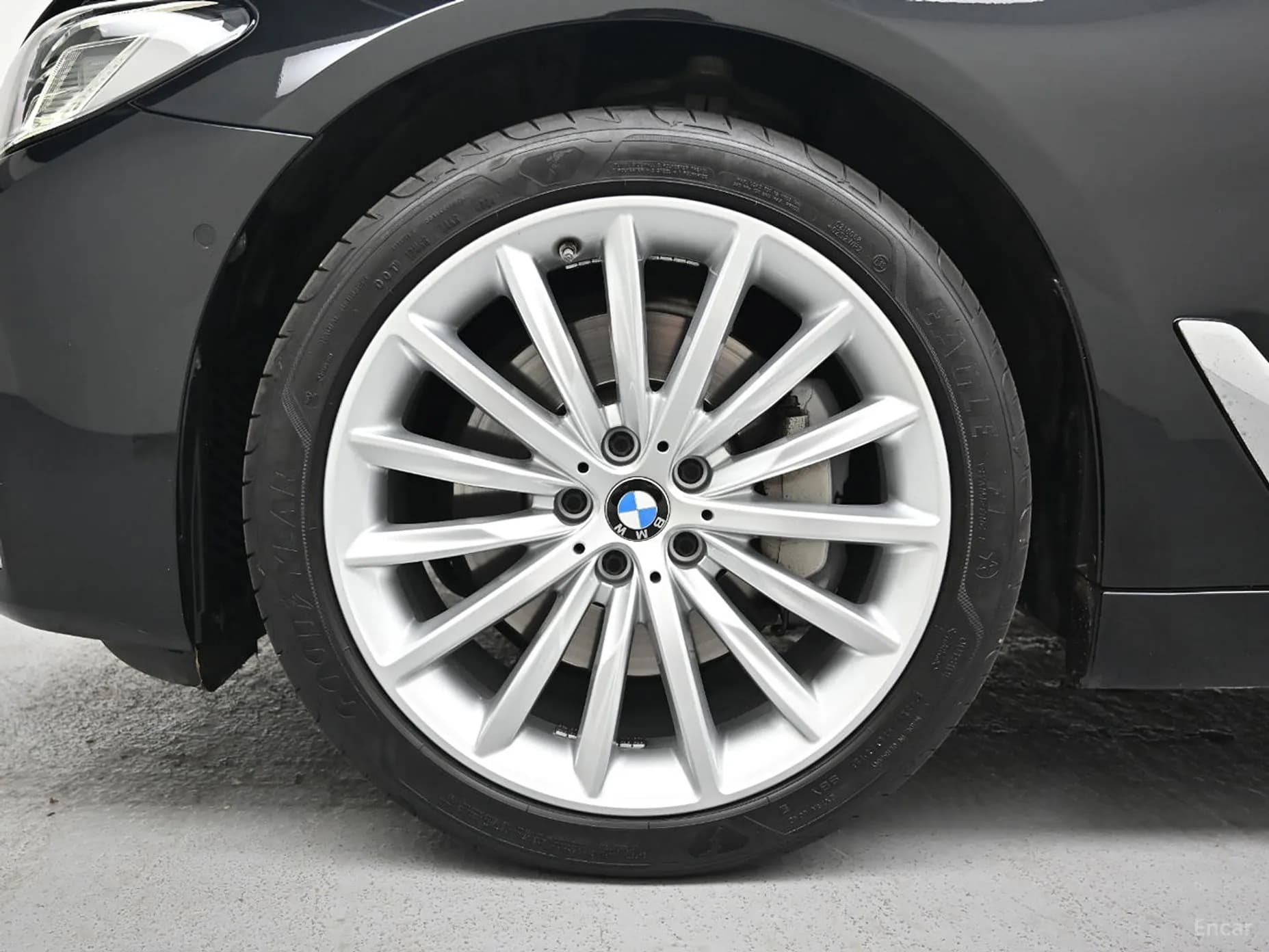 5 Series (G30)
