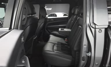 Rexton Sports Khan