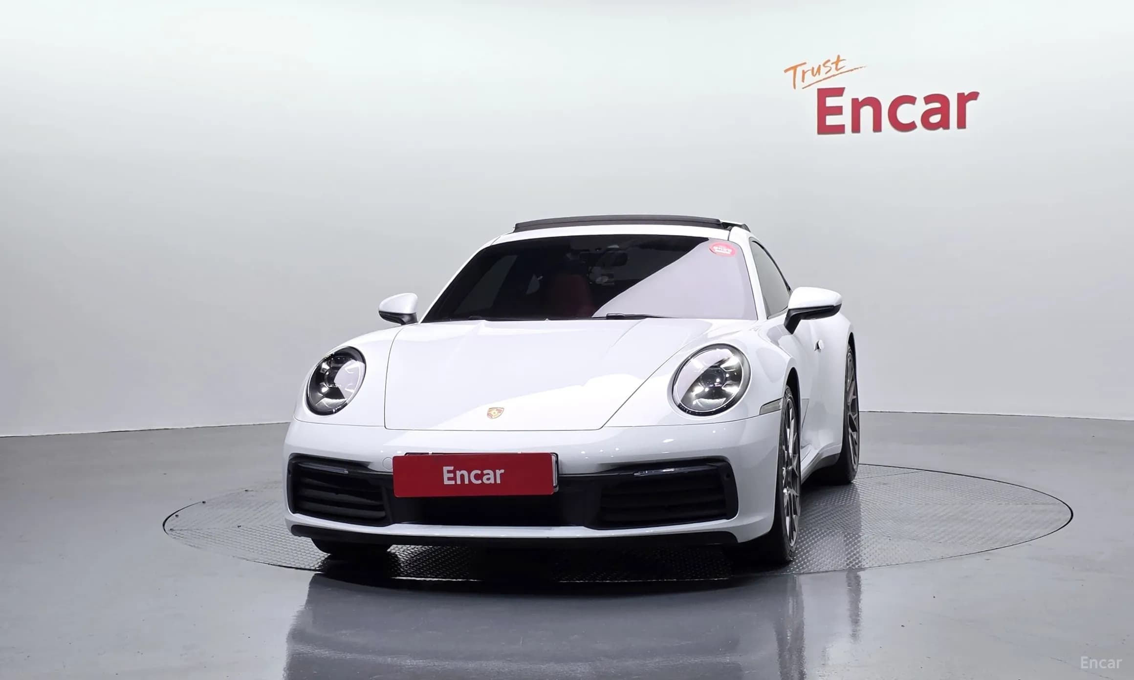 911 (992)