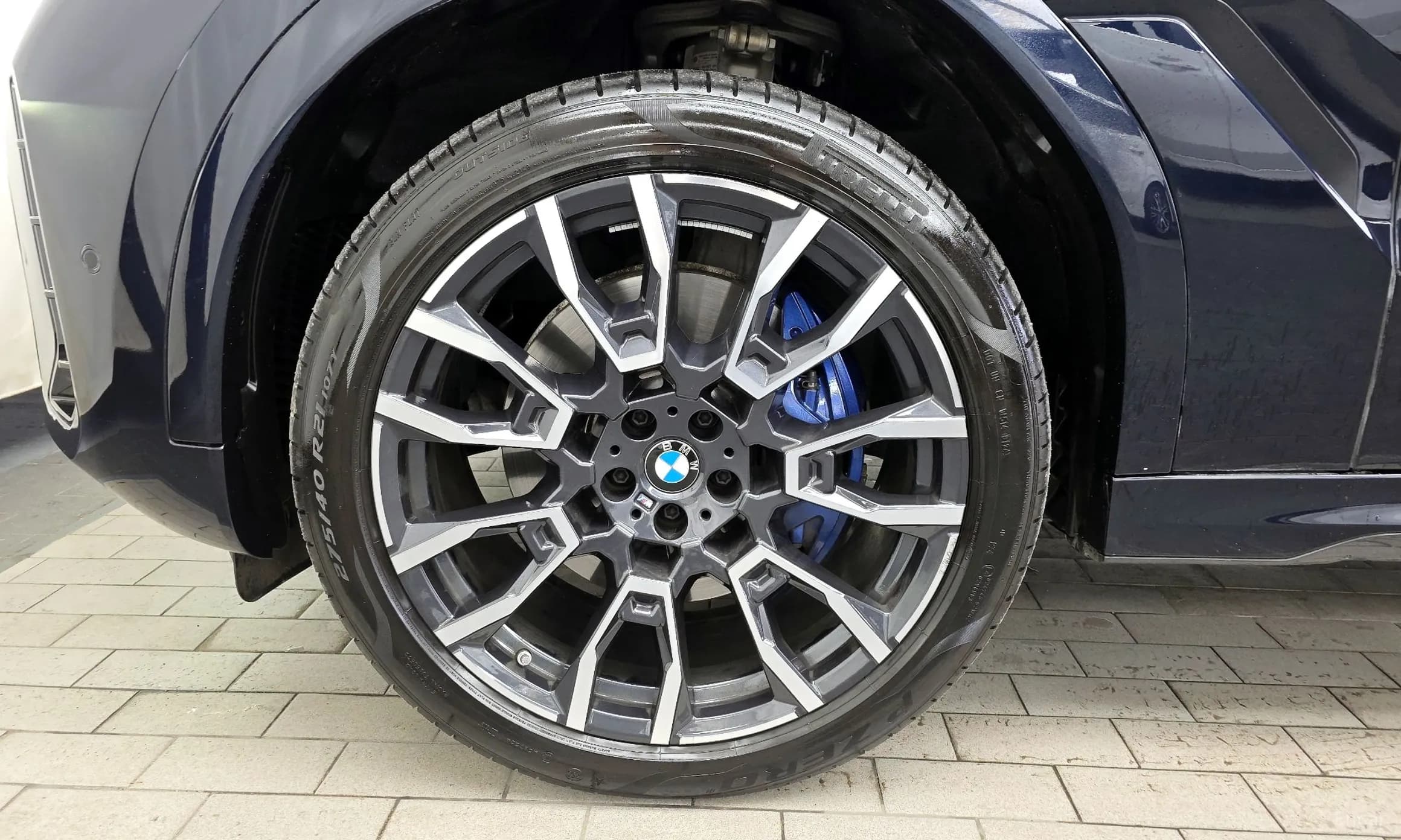 X6 (G06)