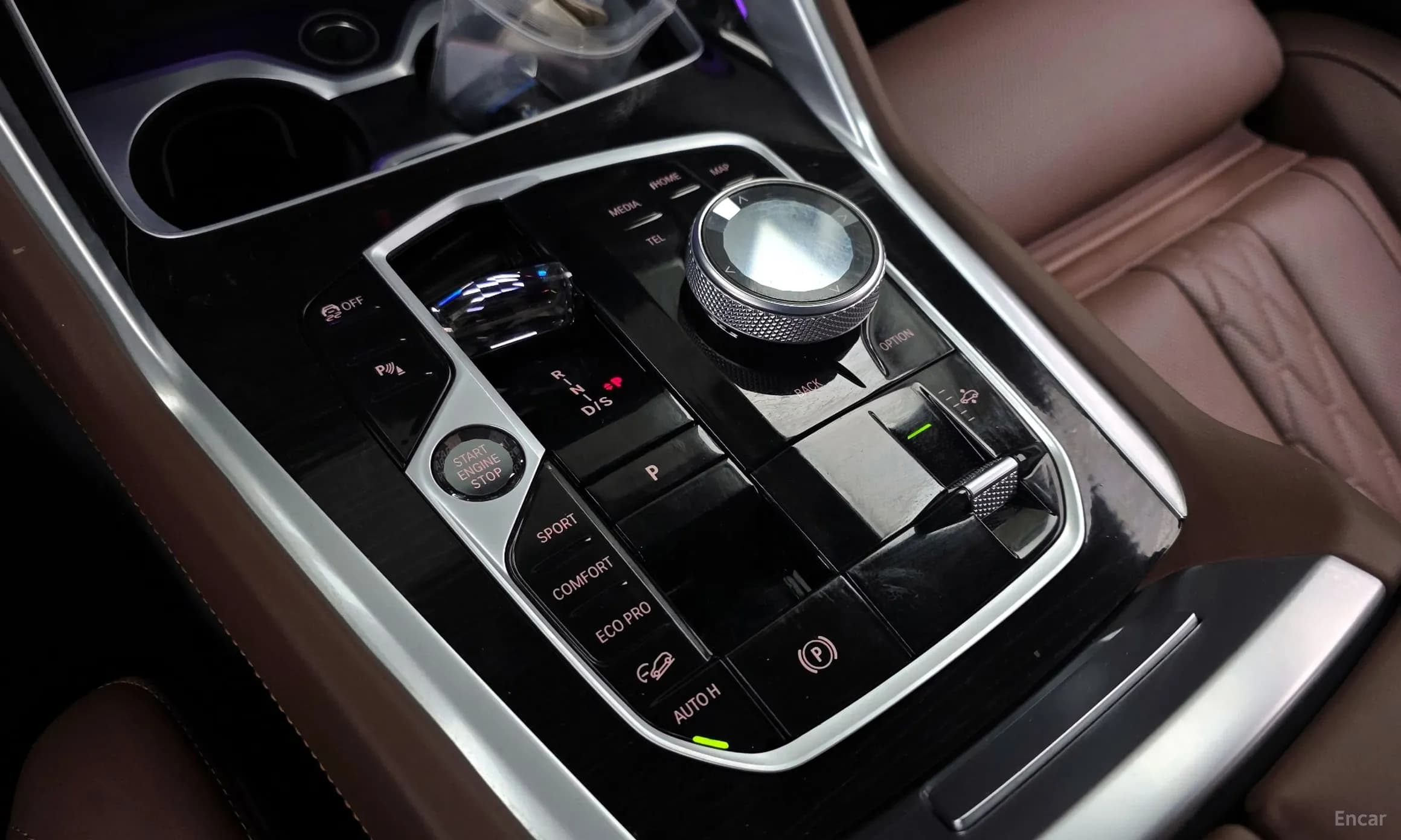 X6 (G06)