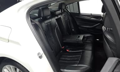 5 Series (G30)