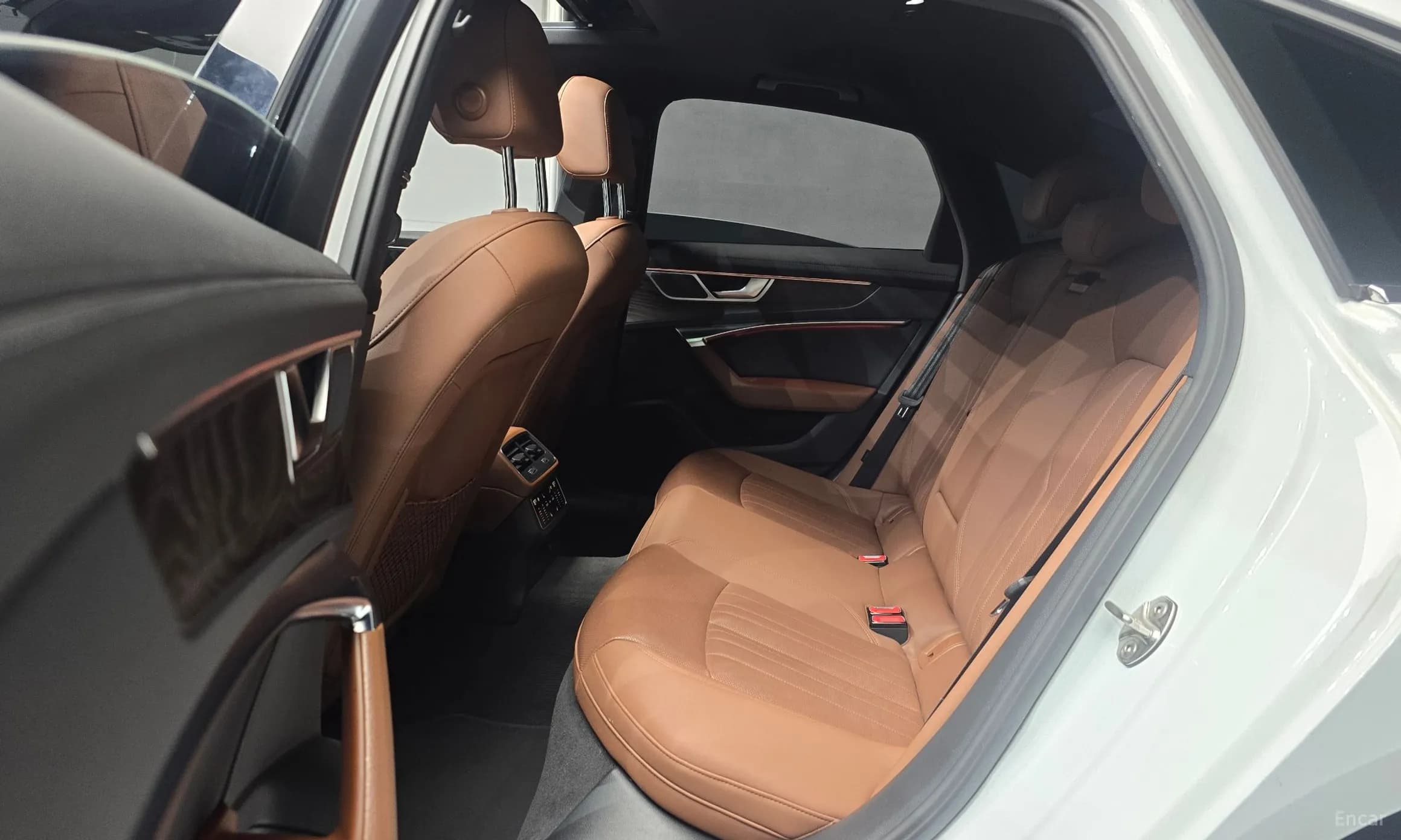 A6 (C8)