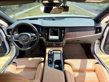 S90