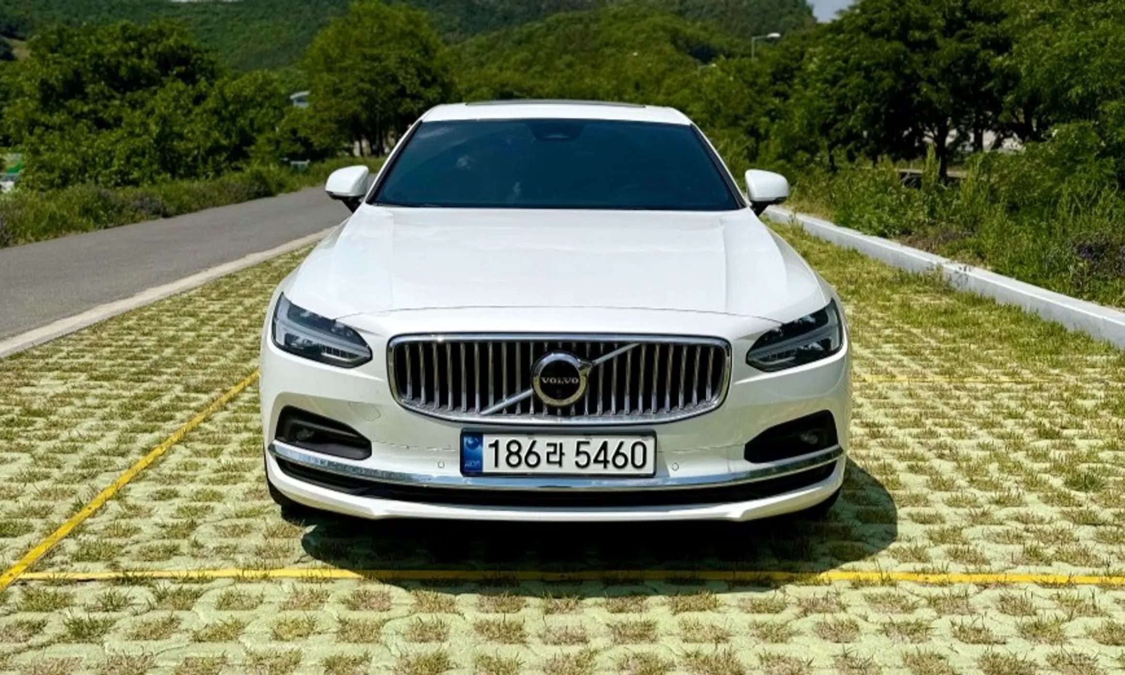 S90
