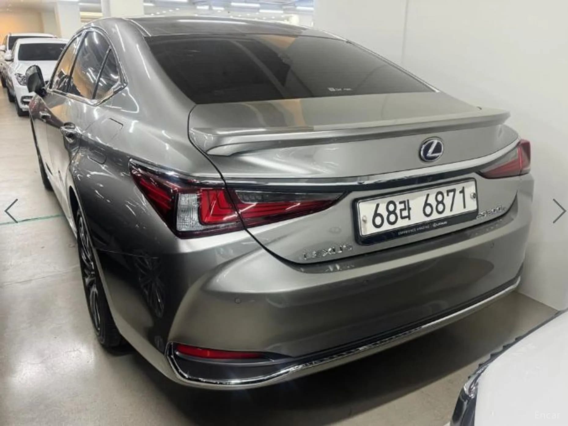 ES300h 7th Generation