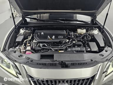 ES300h 7th Generation