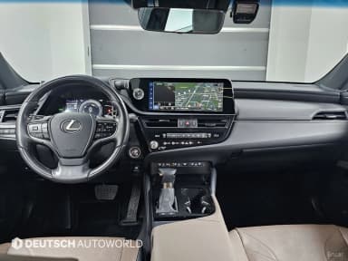 ES300h 7th Generation